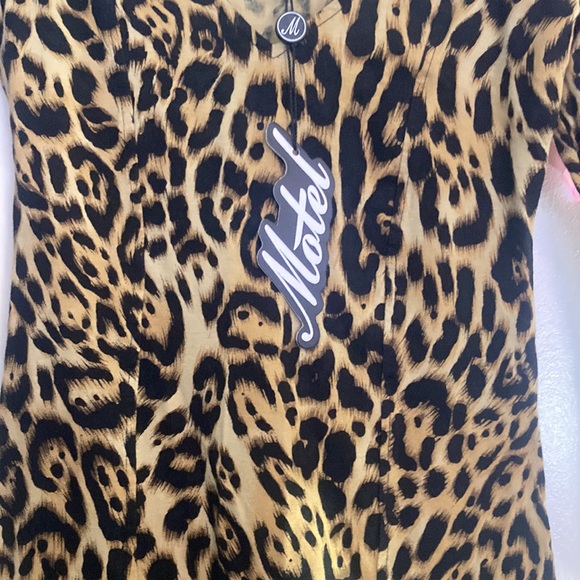 Motel bodycon leopard print New with tags size x small. Must have. - Picture 4 of 5